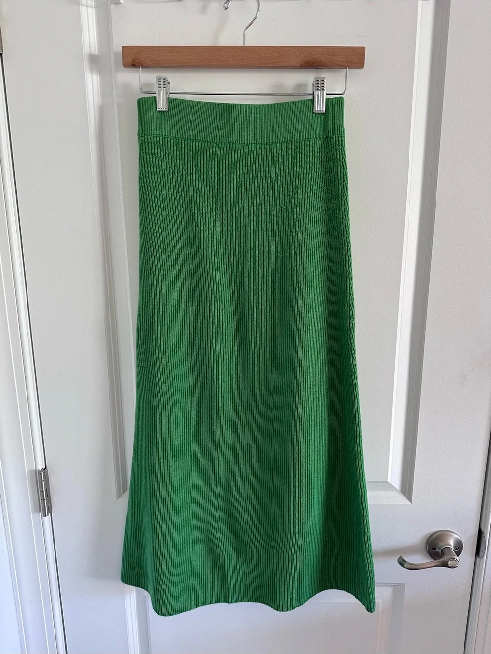 SEZANE Kelly Green Ribbed Knit Midi Naelle Skirt